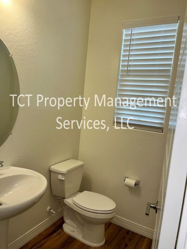 Photo - Beautiful Brand New Home In Gilbert Lake Community!