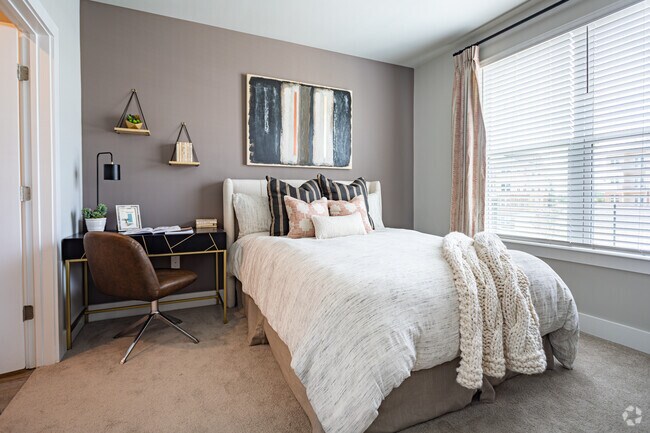 The Pawn- 2BR, 2BA