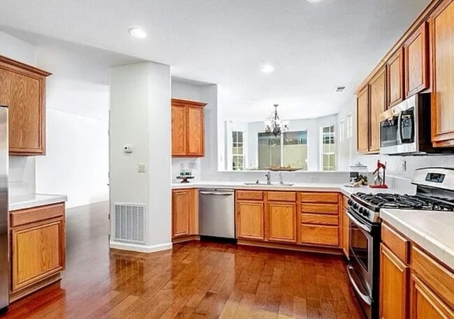 Photo - 1832 Resistol Dr