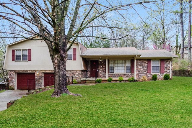 Building Photo - 4711 Whitehall Dr NW Rental