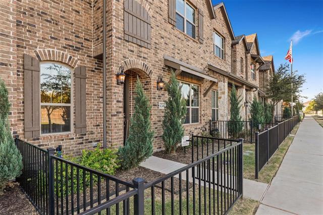 Photo - 6246 Rilla St