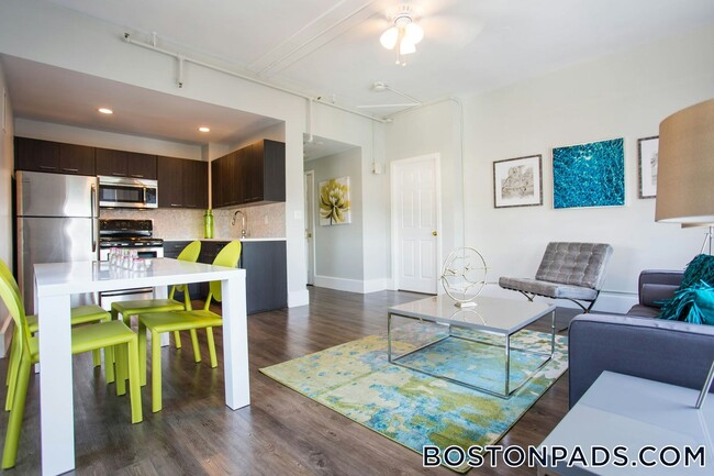 Photo - 50 Franklin St Unit 914