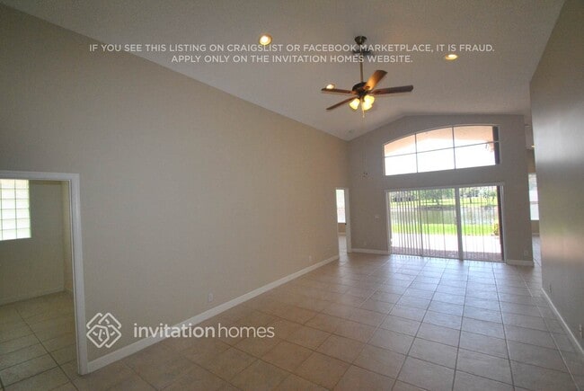 Photo - 9496 Lago Dr