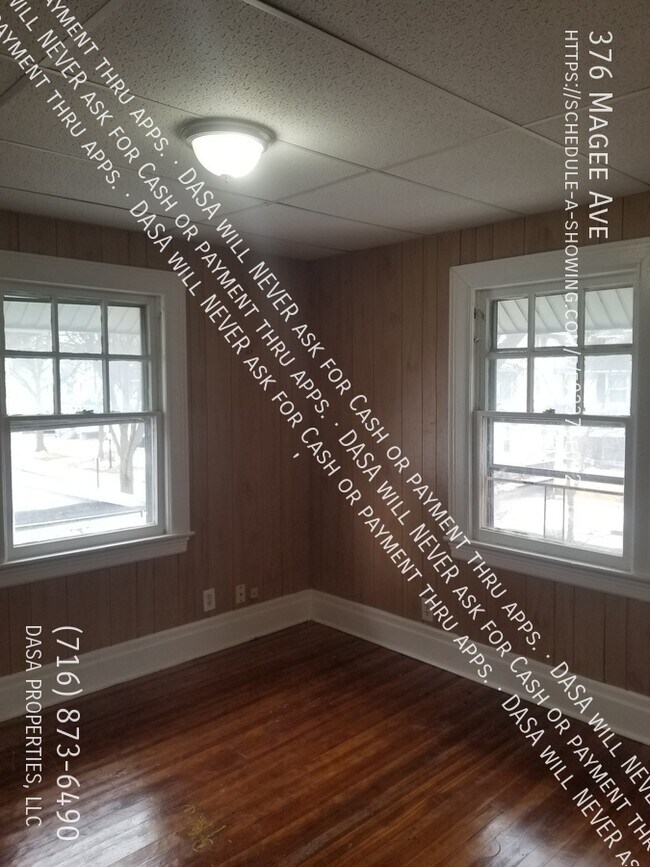 376 Magee 3 Bed / 1 Bath Rental House Rental in Rochester, NY