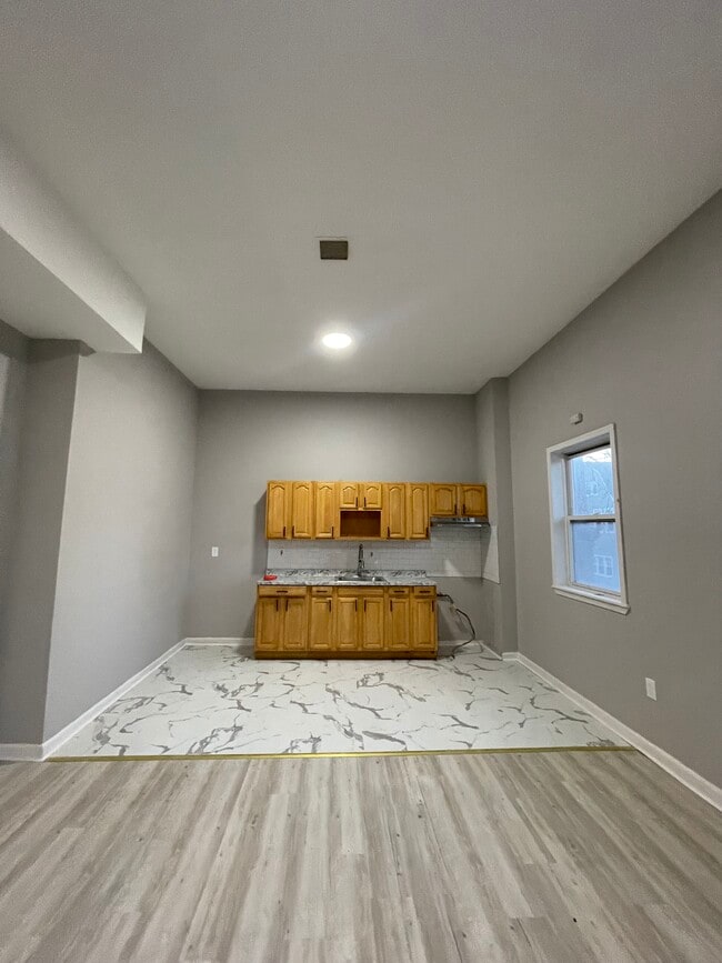 546 -554 Prospect St 8 - 546 Prospect St Apartamentos Unidad 8