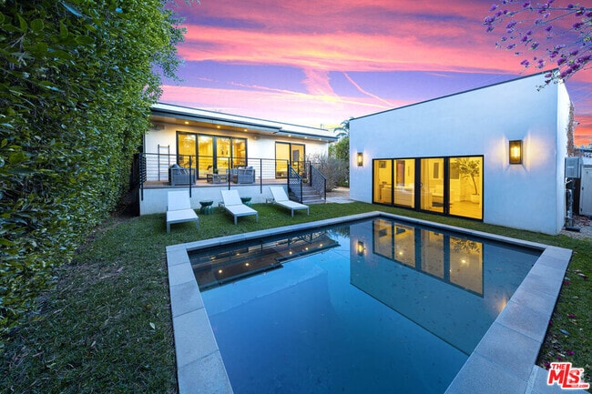 Building Photo - 123 S Kilkea Dr Rental