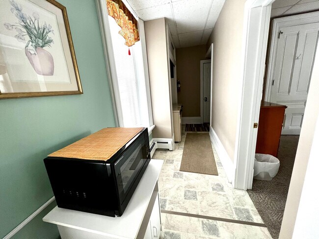 Kitchen area - 1409 13th St Unit 1