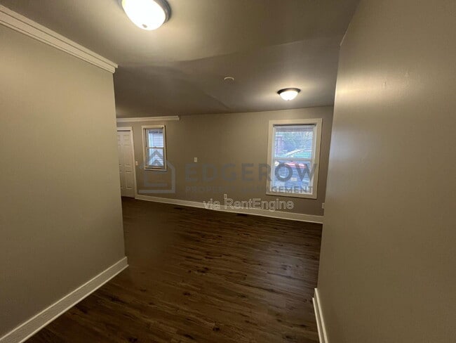 Photo - 300 Gunnison Ave SW Unit A