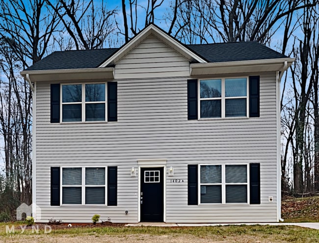 Building Photo - 1402A Neely St Rental