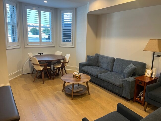 Photo - 1335 11th St NW Unit 103