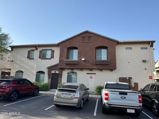 Building Photo - 2727 N Price Rd Rental
