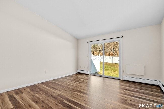 Photo - 50 E Hill Rd Unit 3L