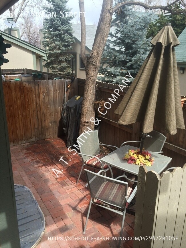 Photo - 8939 Yukon St