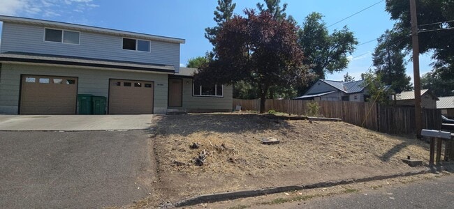 Building Photo - 1841 Sargent Ave Rental