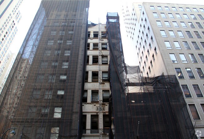 Photo - 520 Fifth Ave