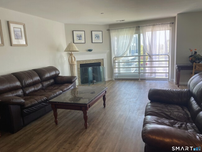 Photo - 133 Harbour Close