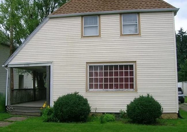 Photo - 1390 Ivydale Ave SW