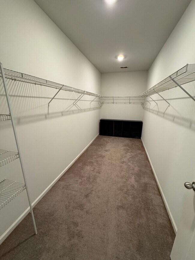 Photo - 1032 Hawks Nest Ln