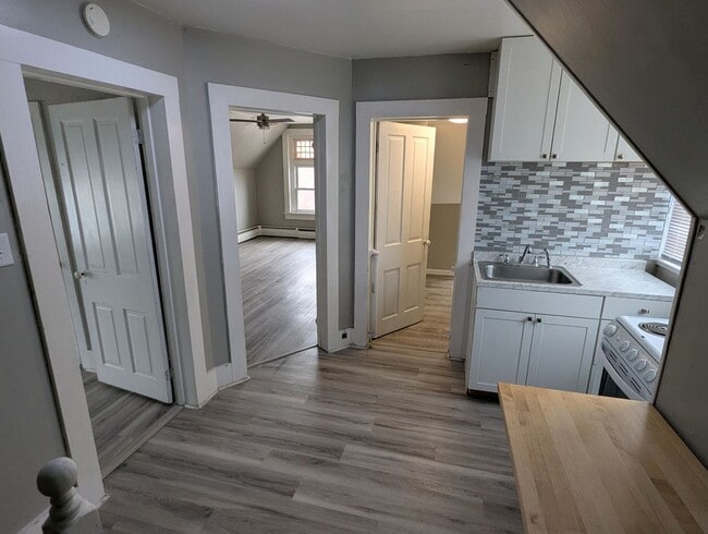 Photo - 200 E Bald Eagle St Unidad Apt #3