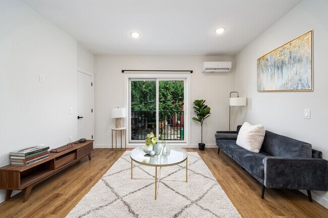 Photo - 224 Garfield Ave Unidad 3A