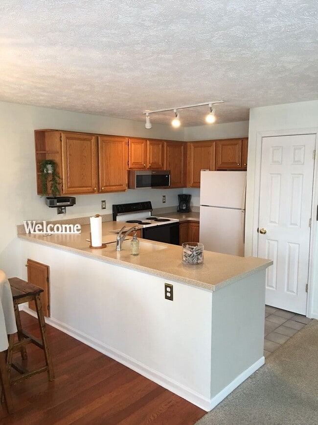 Photo - Furnished-Bay Views- Long Term!