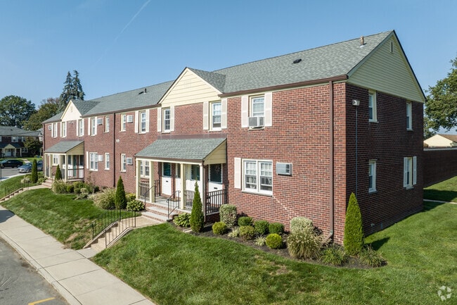 Riverview Gardens