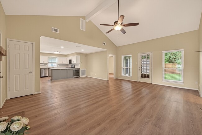 Photo - 4014 Sweet Gum Trail