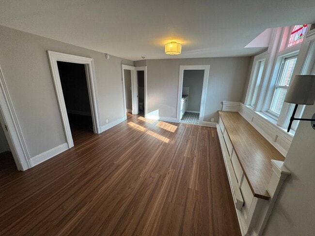 Photo - 479 State St Unidad 7