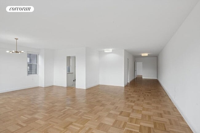 Photo - 340 E 64th St