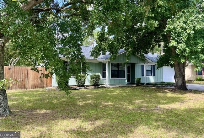 Photo - 317 Lake View Dr