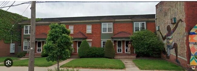 Building Photo - 15416 Waterloo Rd Unit 15416 Rental