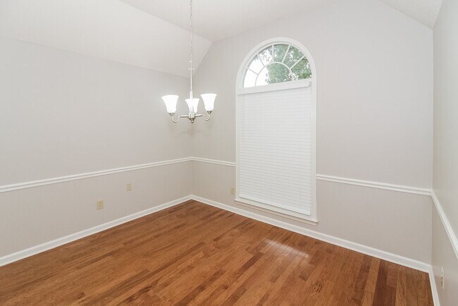 Photo - 1502 Appling Wood Cove S