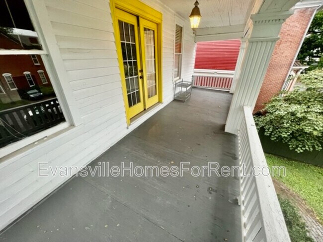 Photo - 205 Blackford Ave