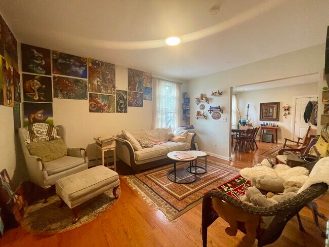 Photo - 75 Putnam St Unit 1