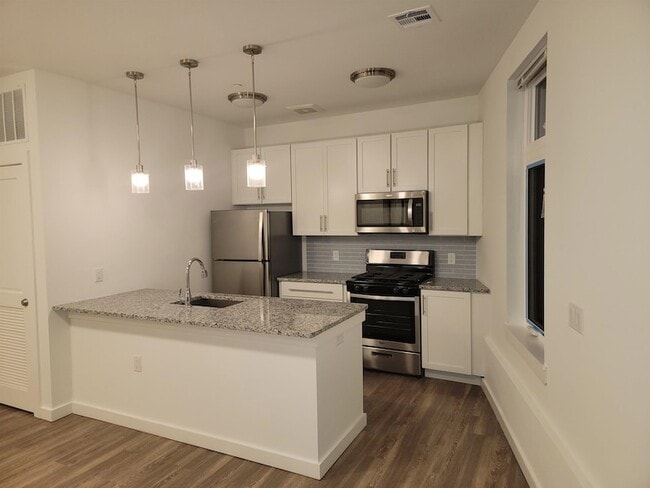 Photo - 61 Virginia Ave Unit 203