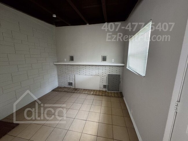 Photo - 7935 India Ave