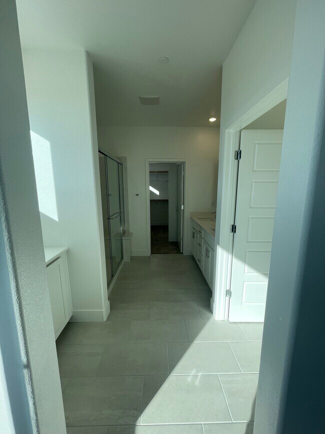 Photo - 4803 Lukella Dr