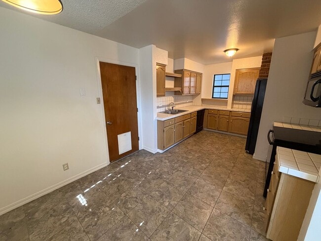 Photo - Cute 3 Bedroom Home in Sparks!