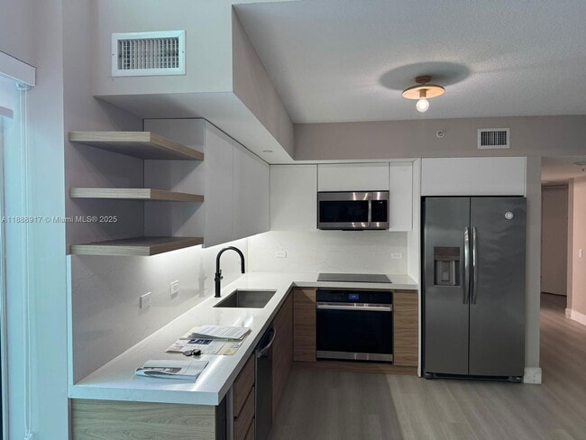 Photo - 41 SE 5th St