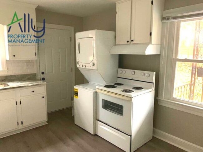 Photo - 1210 Cherry Ave Unit A