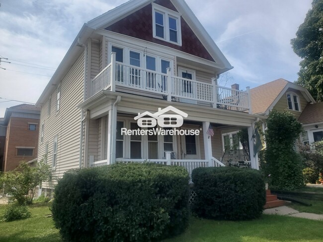 Building Photo - 1607 S 73rd St Rental