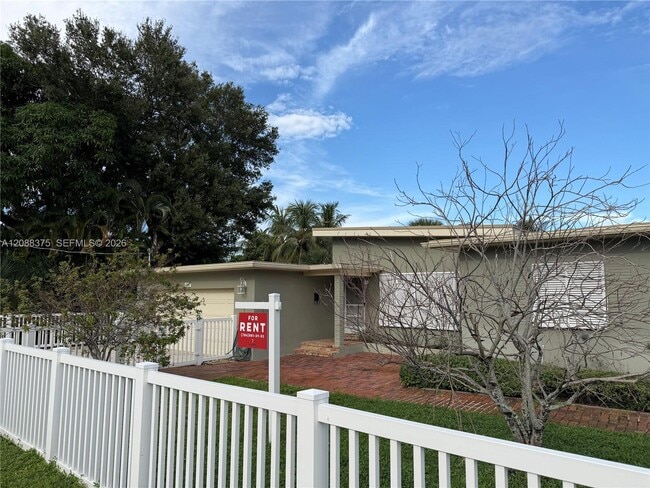 800 SW 8th Terrace