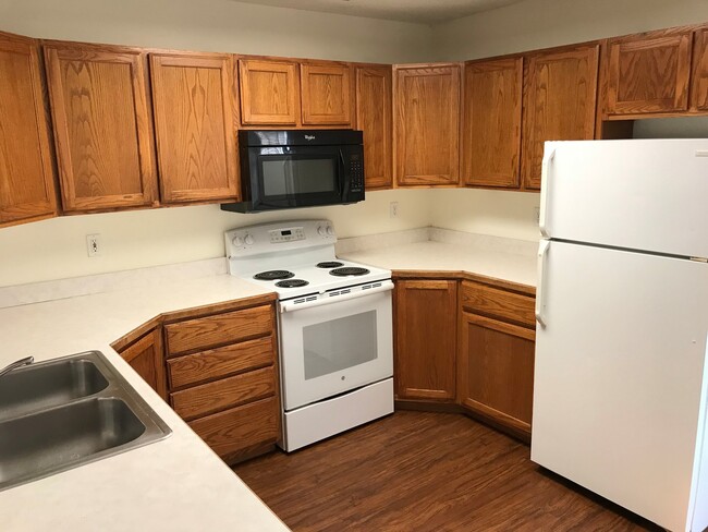 Photo - 1704-1706-1706 Juniper Dr