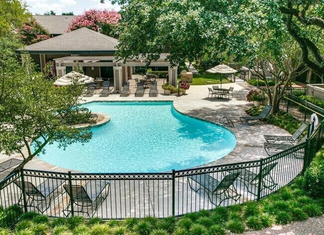 Photo - 5787 Caruth Haven Ln Unit c2