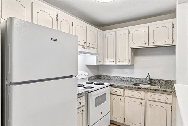 Photo - 100 Florida St Unit 14