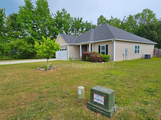Photo - 289 Hogart St