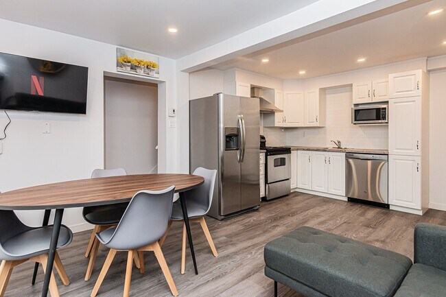 Photo - 6548 Av. Azilda