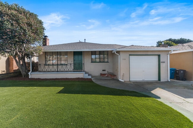 Photo - 316 Cupertino Way