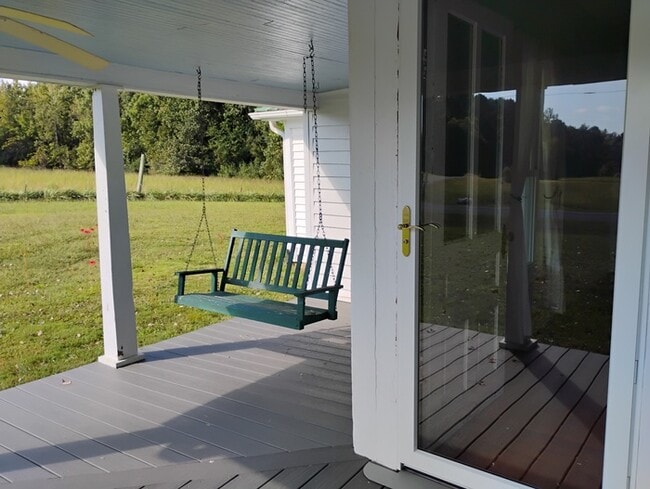 Photo - 8322 Chatham Church