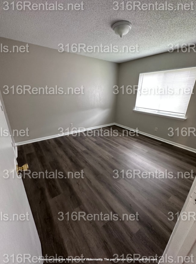 Photo - $675 - Accepting SECTION 8/ Housing Vouche... Unit 1510-301